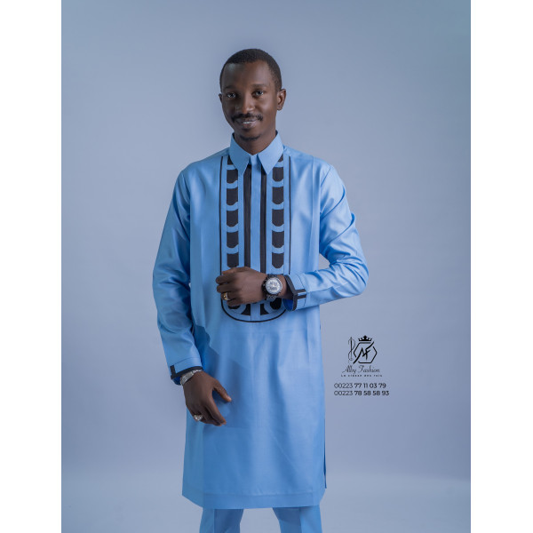 Ensemble traditionnel homme bleu ciel design – Élégance contemporaine